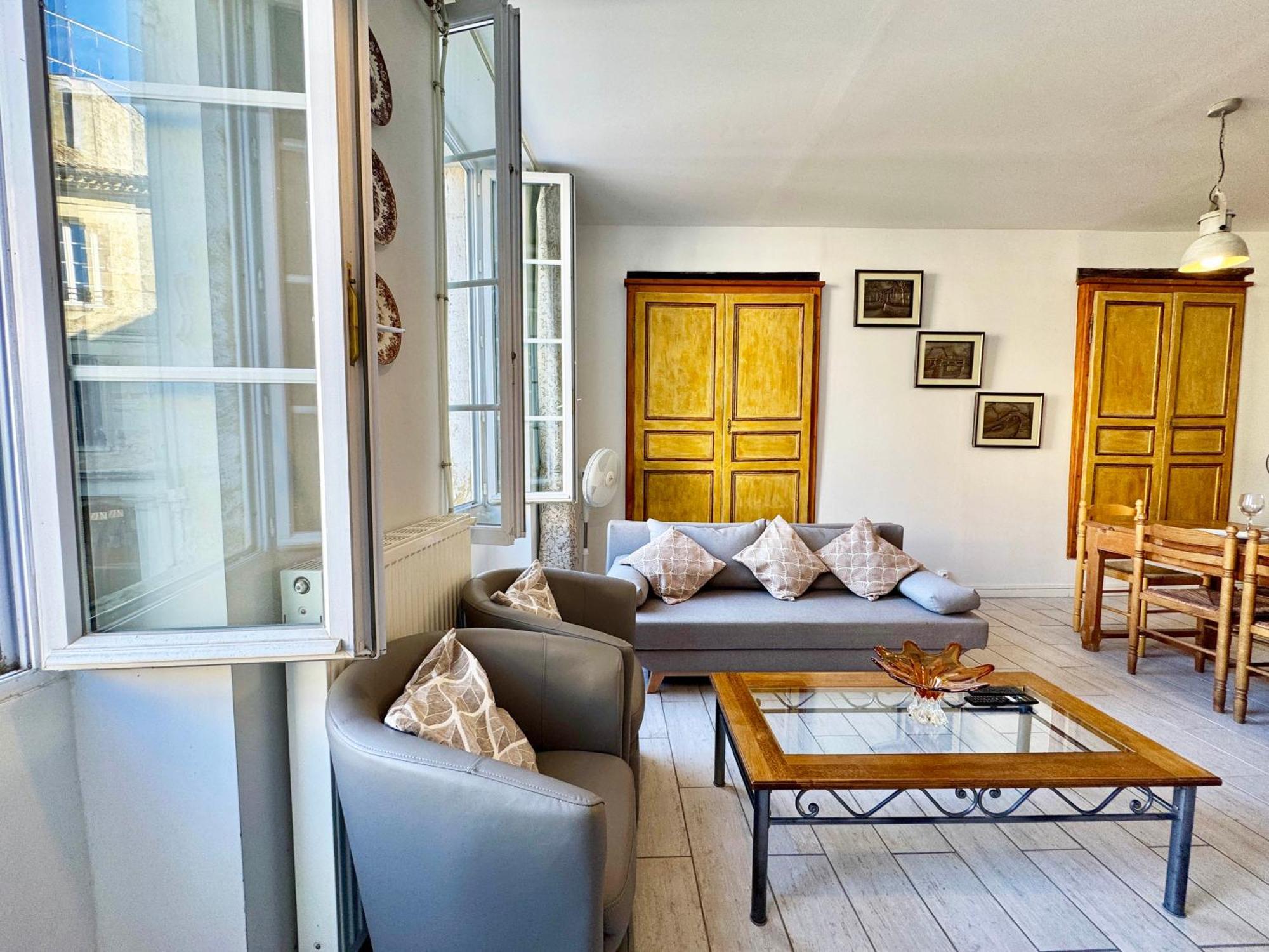Maison De Ville Au Coeur D'Une Bastide Historique Monségur Eksteriør billede